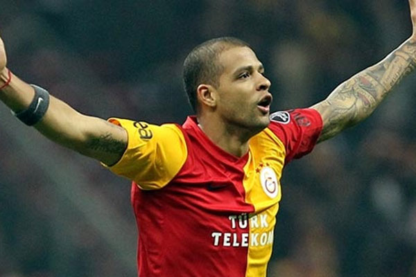 Felipe Melo Filistin&#039;e kayıtsız kalmadı