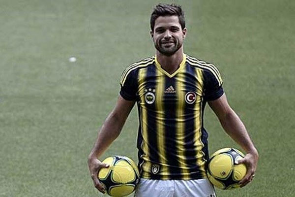 Fenerbahçe&#039;den forma kararı