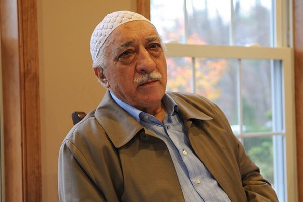 Gülen‘e yakalama kararı çıkartıldı