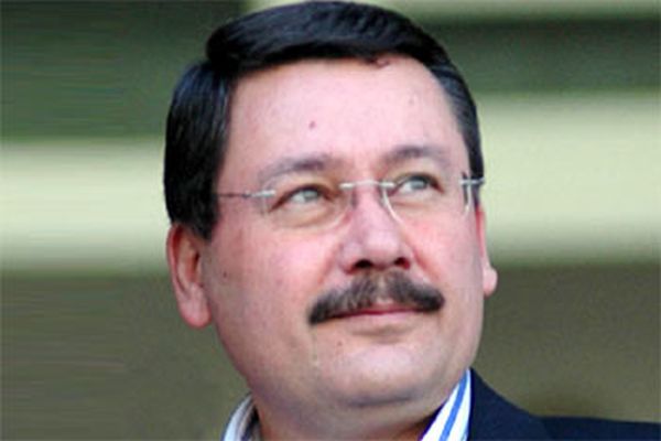 Melih Gökçek dünyada bir ilke imza atacak