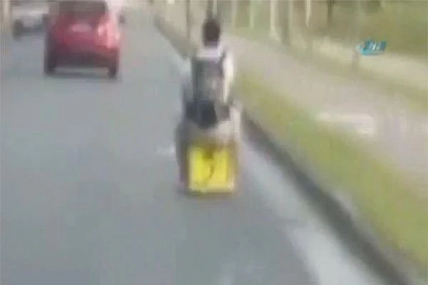 Bu nasıl bir araç? Görenler gözlerine inanamadı!