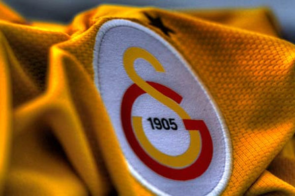 Galatasaray&#039;dan Fenerbahçe&#039;ye sert cevap