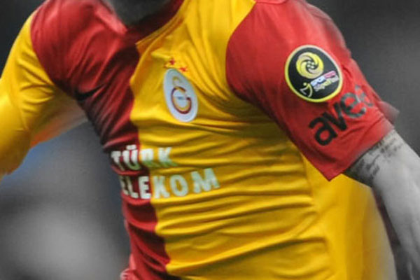 Galatasaray&#039;da flaş ayrılık