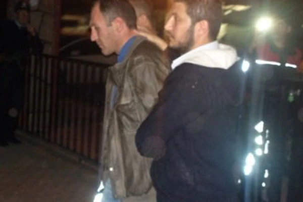 İstanbul'da gasp etti, Sakarya'da yakalandı