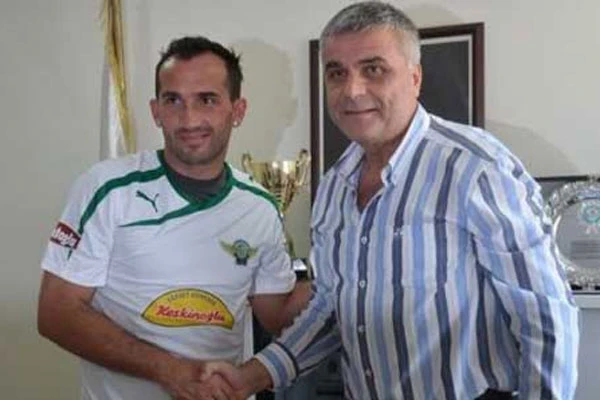 Gekas yeniden Akhisar Belediyespor'da
