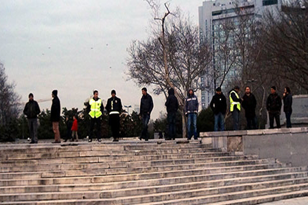 Taksim Gezi Parkı kapatıldı