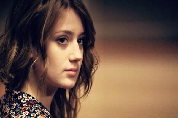 Gizem Karaca&#039;ya babasından sıkı takip