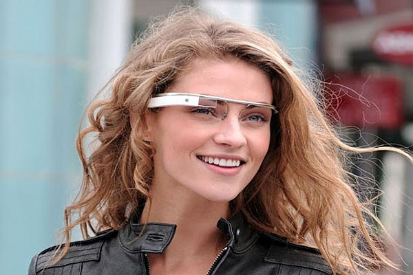 Google Glass Türkiye&#039;de satışa çıktı, işte fiyatı