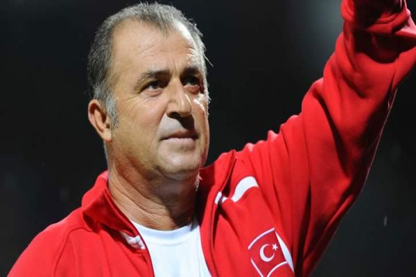 Galatasaray&#039;dan Fatih Terim sürprizi