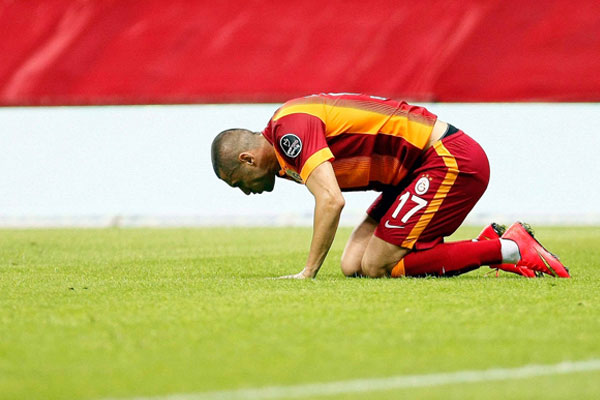Galatasaray ilk kaybını yaşadı