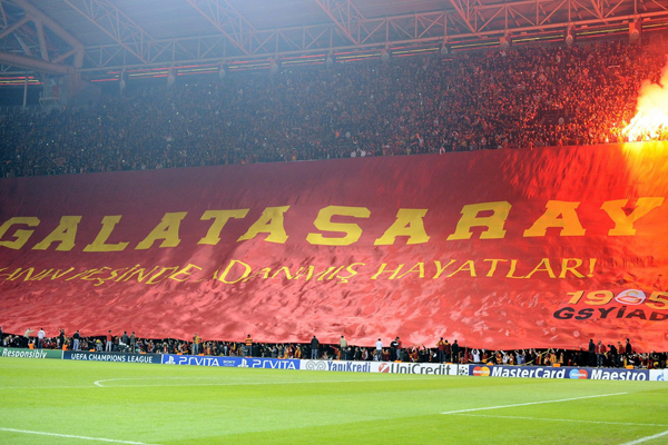 Galatasaray&#039;a müthiş teklif!