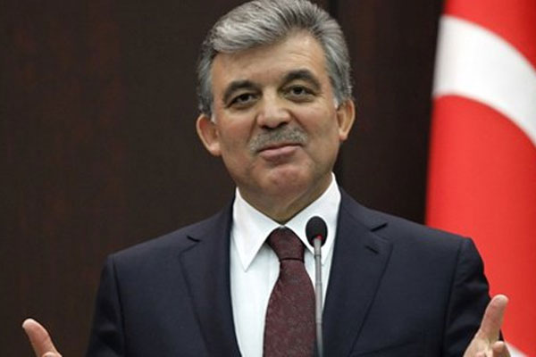 Abdullah Gül yeni yargı paketini onayladı