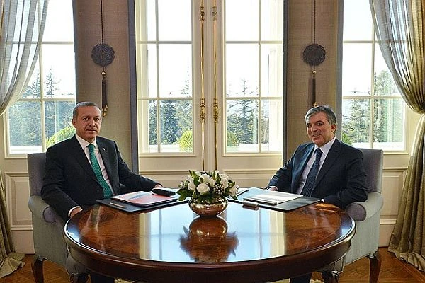 Gül, Başbakan Erdoğan ile görüştü