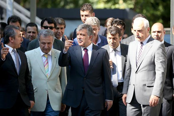 Cumhurbaşkanı Abdullah Gül&#039;den tarihi ziyaret