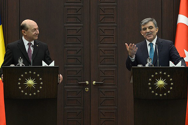 Cumhurbaşkanı Gül&#039;den gündeme ilişkin açıklama