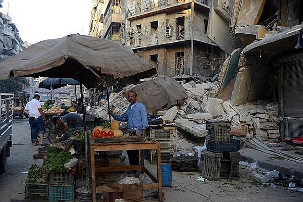 Halep'te bombaların gölgesinde Ramazan