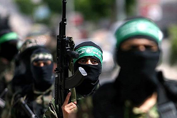 Hamas, İsrail askerlerini taşıyan aracı vurdu!