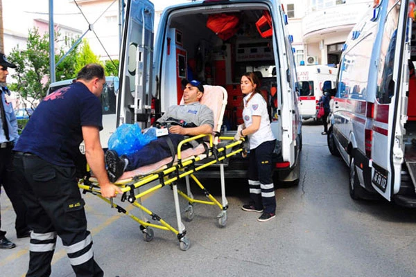 250 kişi zehirlenerek hastaneye kaldırıldı