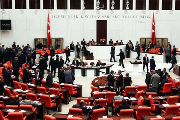 HDP'nin Yezidi önerisi reddedildi