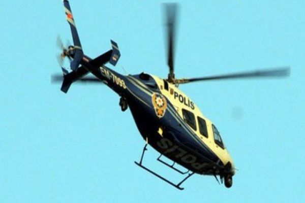 İstanbul&#039;da helikopter destekli operasyon