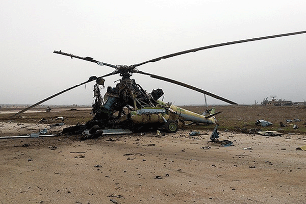 Muhalifler, Suriye&#039;de 7 helikopteri yaktı