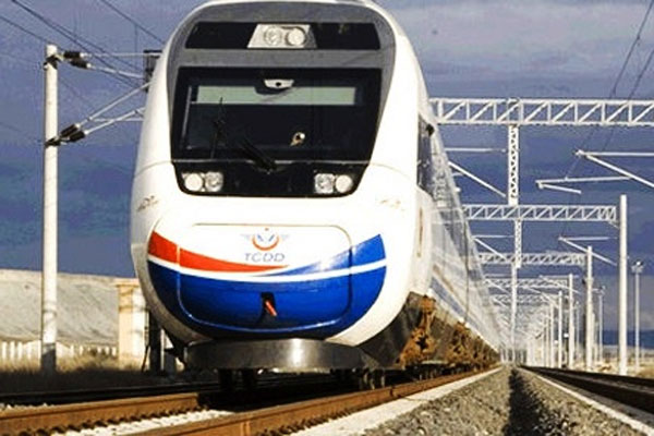 Sakarya dört gözle hızlı treni bekliyor