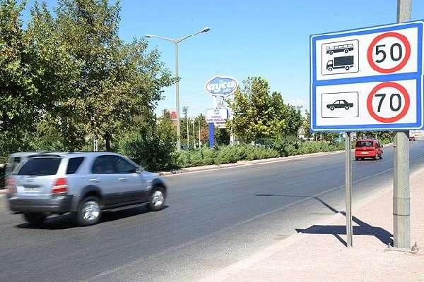 Şehir içinde hız limiti 90'a çıkıyor