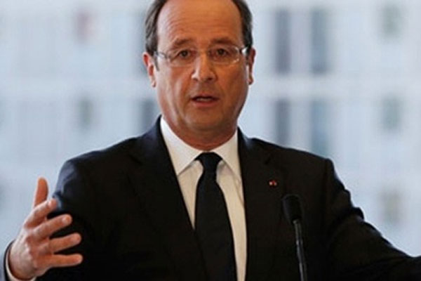 Hollande, &#039;Teröristlerin İslam dini ile alakası yok&#039;