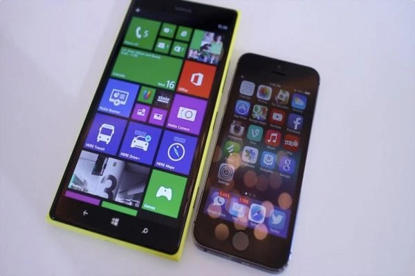 Eski iPhone&#039;unu getirene Lumia 1020 hediye