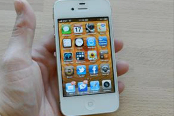 iPhone 4 kullanıcılarına kötü haber
