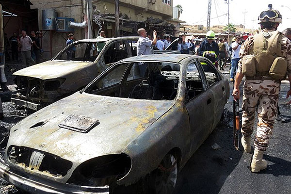 Irak&#039;ta bombalı saldırılarda 28 kişi öldü