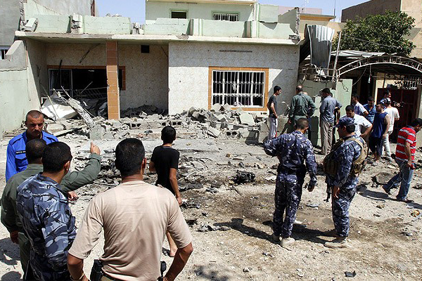 Irak ordusu Felluce&#039;ye saldırdı, 2 ölü, 6 yaralı