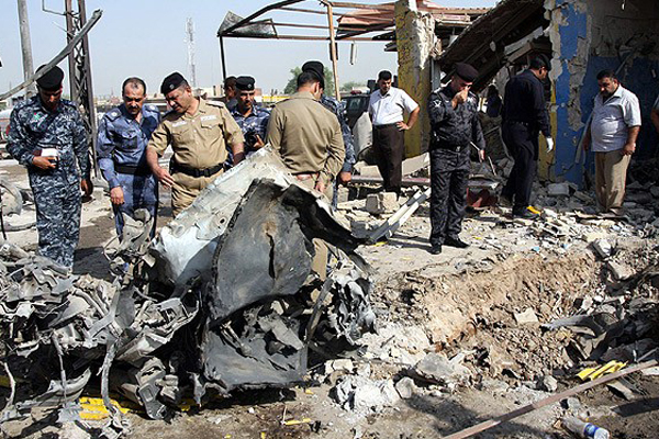 Bağdat'ta bombalı araçlarla saldırı, 17 ölü, 45 yaralı