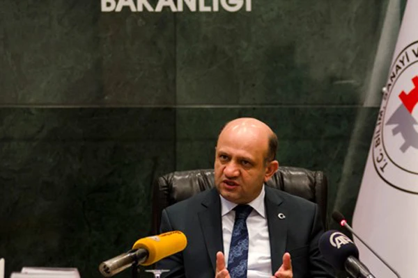 Işık, 'Büyüme rakamları hepimizi sevindirdi'