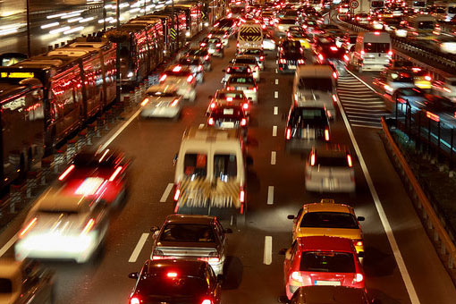 İstanbul&#039;u trafik kabusu bekliyor