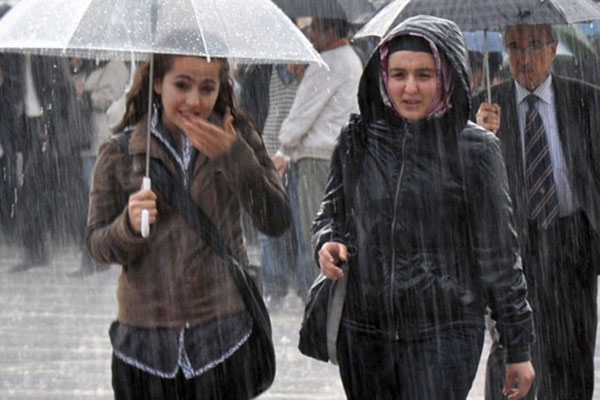 Meteoroloji&#039;den İzmir&#039;e sağanak yağış uyarısı