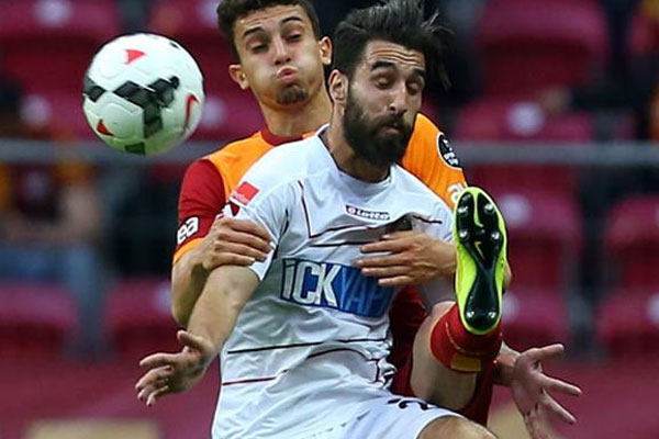 Jimmy Durmaz&#039;a İlhan Cavcav engeli