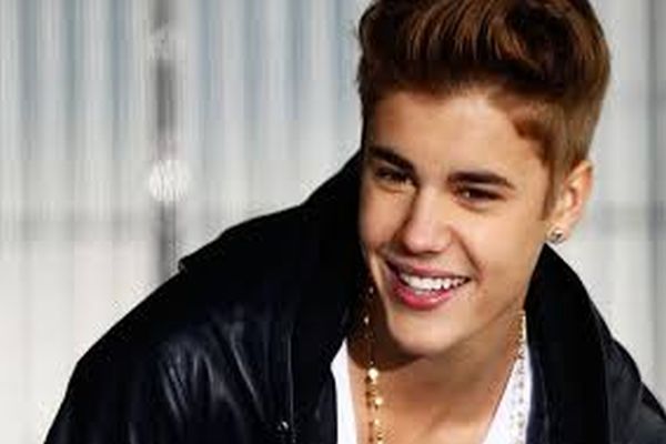 Justin Bieber&#039;dan bir skandal olay daha