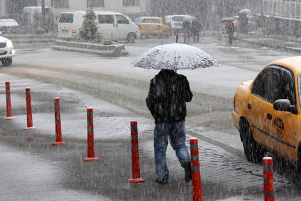 İstanbul&#039;da kar alarmı