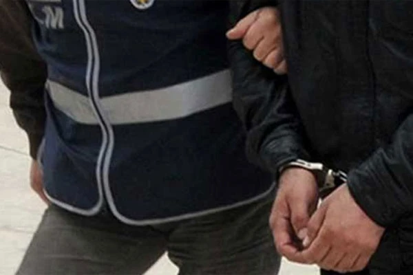 Karısını öldürüp cesedini 2 yıl saklamış