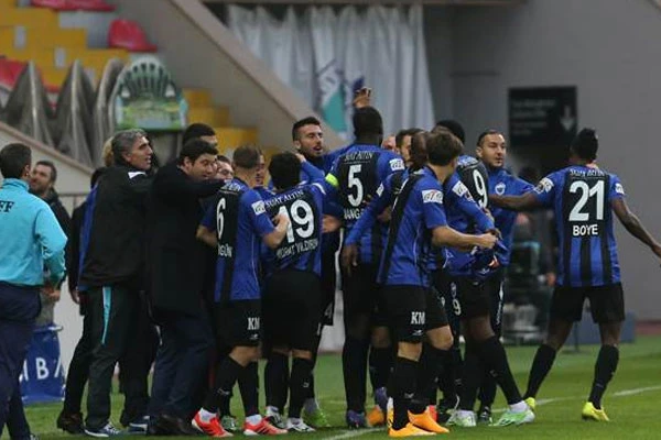 Kayseri Erciyesspor, Balıkesirspor'u 4-0'la geçti