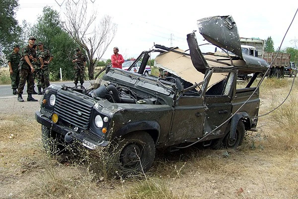 Elazığ'da askeri araç devrildi: 1 şehit, 3 yaralı