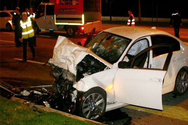 İstanbul Kartal&#039;da feci kaza, 4 ölü