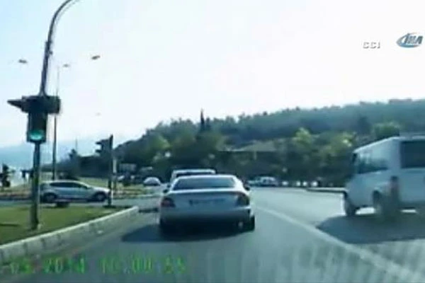 3 kişinin öldüğü kaza kamerada