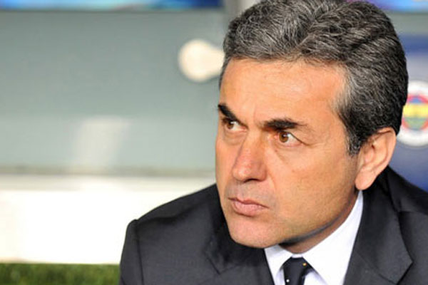 Aykut Kocaman&#039;a 3 sürpriz teklif