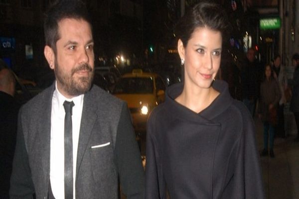 Beren Saat&#039;le Kenan Doğulu&#039;nun düğün tarihi ertelendi