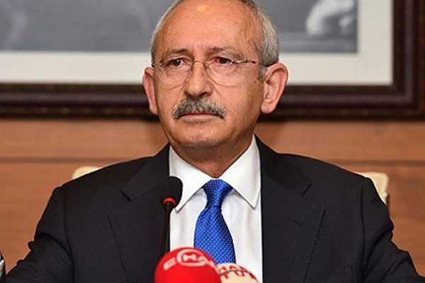 İhsanoğlu için ilk imza Kılıçdaroğlu'ndan geldi