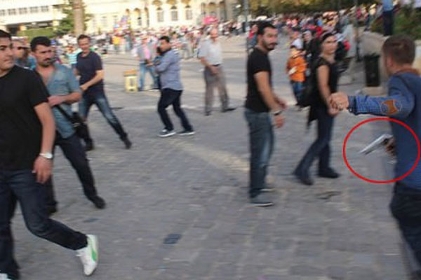 İzmir&#039;de Kobani protestosunda gerginlik