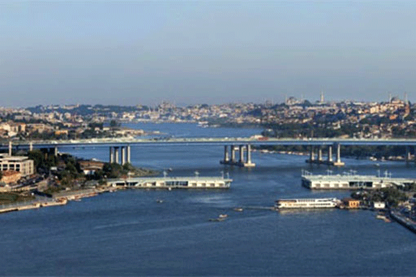 İstanbul'da inanılmaz olay! Koca köprü kayboldu