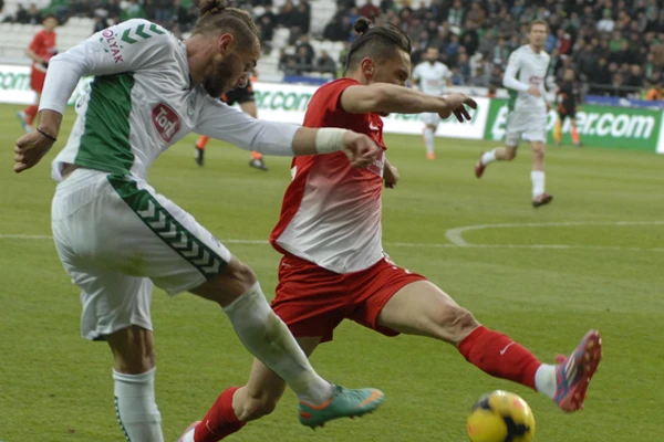 Konyaspor sahasında 3 puanı aldı